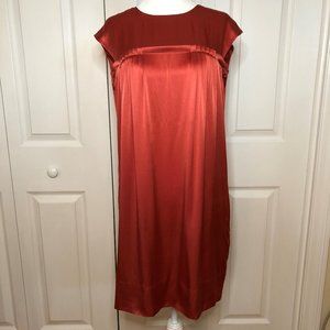 BCBG MaxAzria Salmon colored silk dress w/pockets!